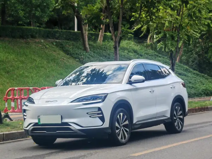 BYD Song PLUS EV 2025 Model 520KM Luxury Model – фото 1