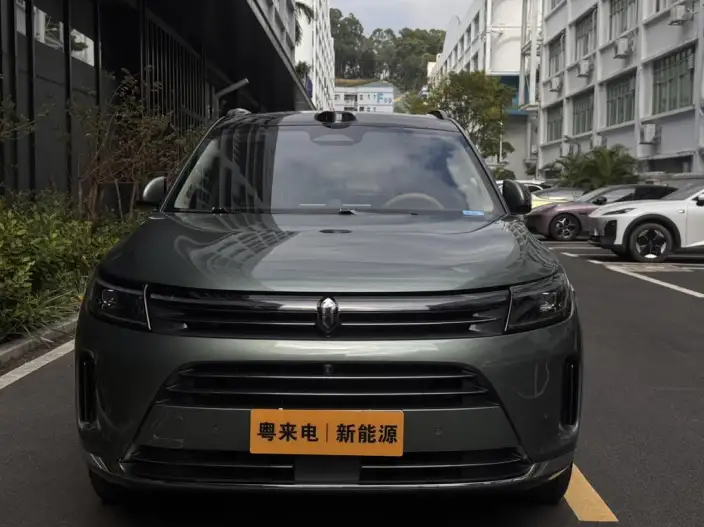 Aito M7 2024 Model Max VI seat 4WD Smart Driving Edition – фото 2
