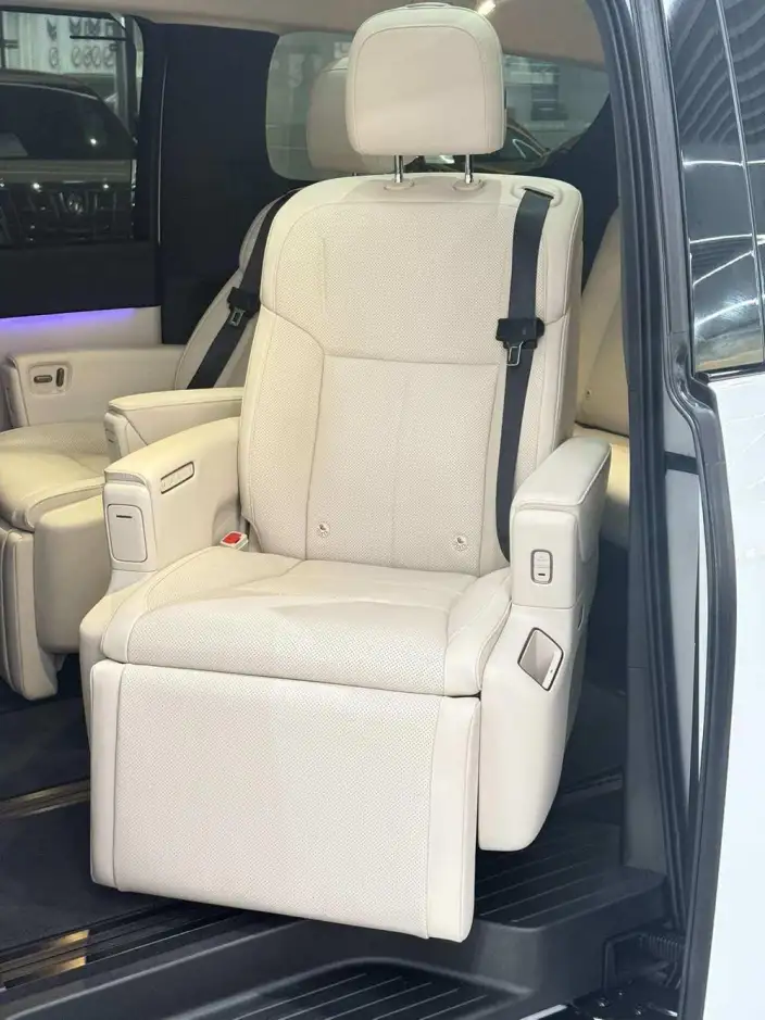 Li Auto MEGA 2025 Model Home Family Special Edition – фото 6