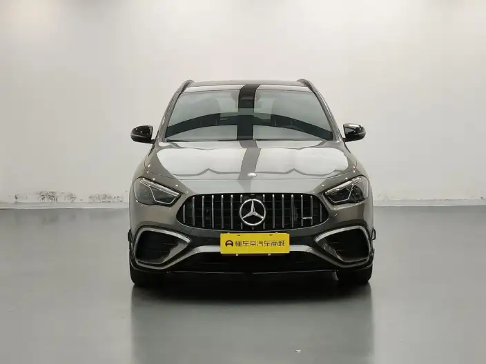 Mercedes-Benz GLA AMG 2024 Model AMG GLA 35 4MATIC – фото 2