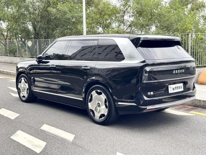 ZEEKR 9X 2025 Model Hyper Edition 70kWh VI seat – фото 5
