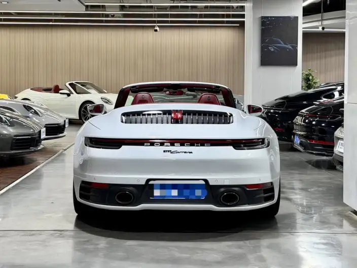 PORSCHE 911 2022 Model Carrera Cabriolet 3.0T – фото 3