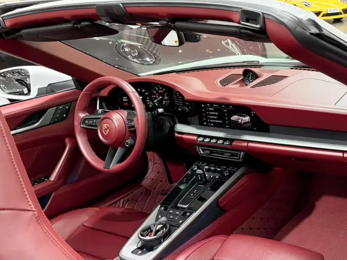 PORSCHE 911 2022 Model Carrera Cabriolet 3.0T – фото 6