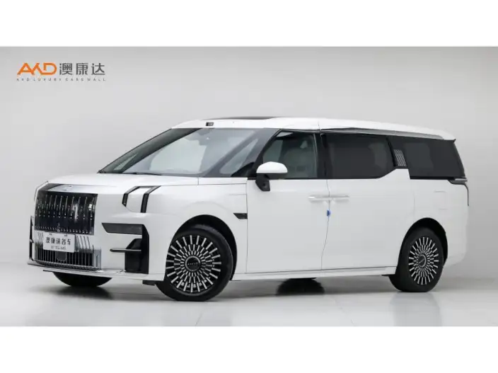 ZEEKR 009 2025 Model VI seat Executive Edition 4WD 140kWh – фото 1