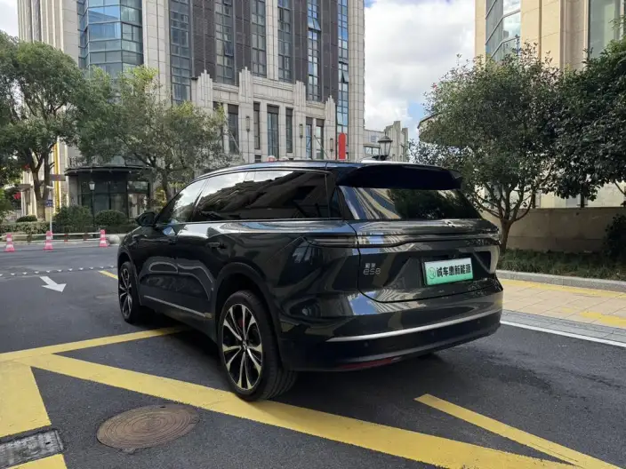 NIO ES8 2023 Model 100kWh Signature Edition – фото 5