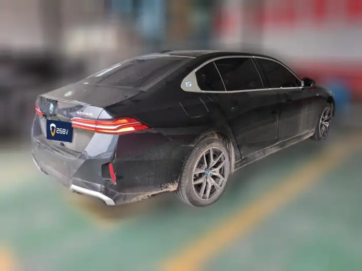 BMW i5 2024 Model eDrive35L M Sports Set – фото 3