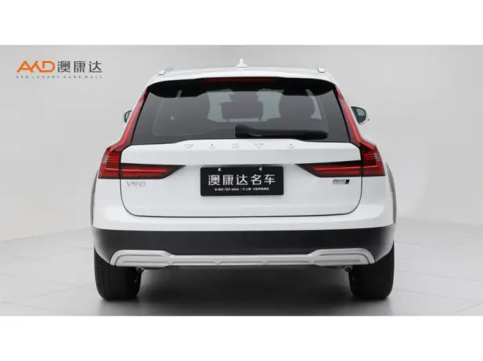 Volvo V90 2022 Model Cross Country B5 AWD Zhiyuan Edition – фото 3