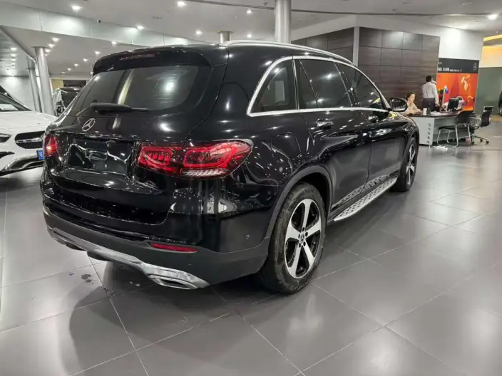 Mercedes-Benz GLC 2022 Model Facelift GLC 260 L 4MATIC Dynamic Model – фото 6