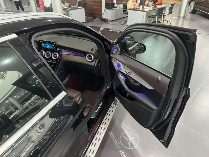Mercedes-Benz GLC 2022 Model Facelift GLC 260 L 4MATIC Dynamic Model – фото 10