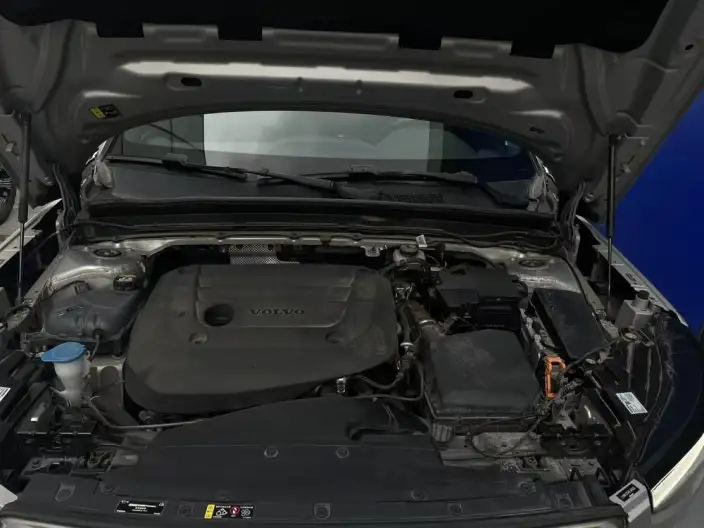Volvo XC40 2024 Model B3 Smart Range Deluxe Edition – фото 7