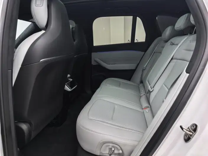 NIO ES6 2024 Model 75kWh – фото 9