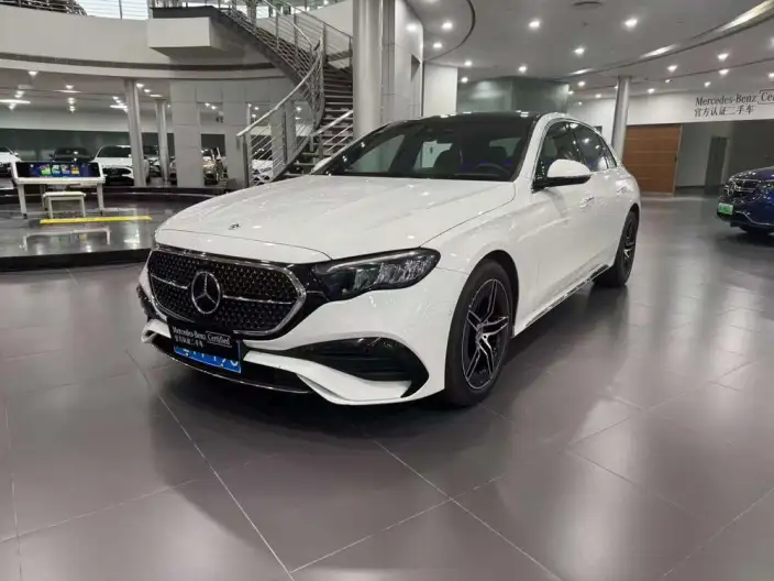 Mercedes-Benz E-Class 2024 Model E 260 L Sports sedan – фото 1