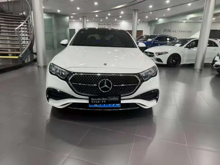 Mercedes-Benz E-Class 2024 Model E 260 L Sports sedan – фото 2