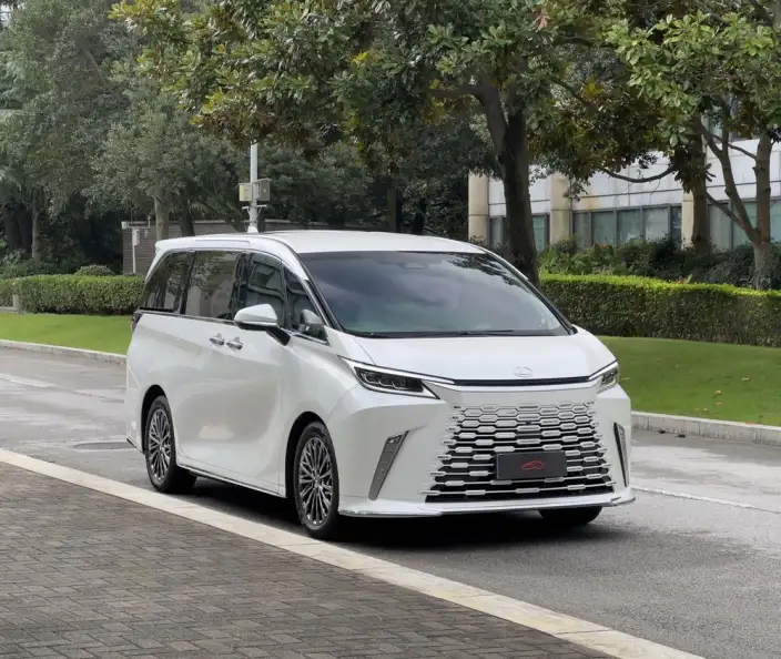 Lexus LM 2023 Model 500h DIRECT4 VI seat Respect Edition – фото 3
