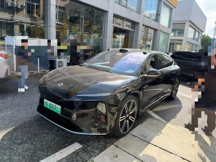 NIO ET9 2025 Model 102kWh Signature Edition – фото 1