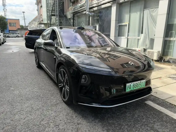 NIO ET9 2025 Model 102kWh Signature Edition – фото 3