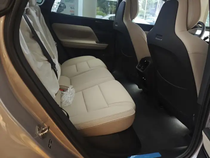 Volvo XC70 2026 Model 4WD Ultra-long Endurance Plus – фото 8