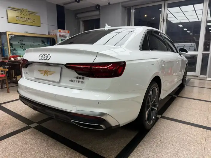 Audi A4 L 2023 Model 40 TFSI Fashion Dynamic Model – фото 6