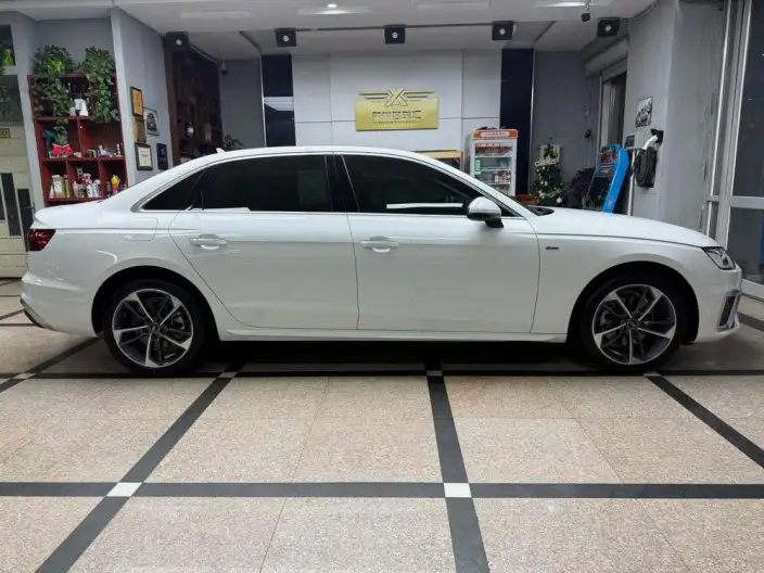 Audi A4 L 2023 Model 40 TFSI Fashion Dynamic Model – фото 7