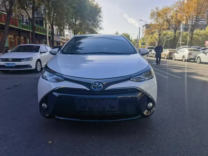 Levin Hybrid E+ 2019 Model 1.8PH V CVT Deluxe Edition – фото 2