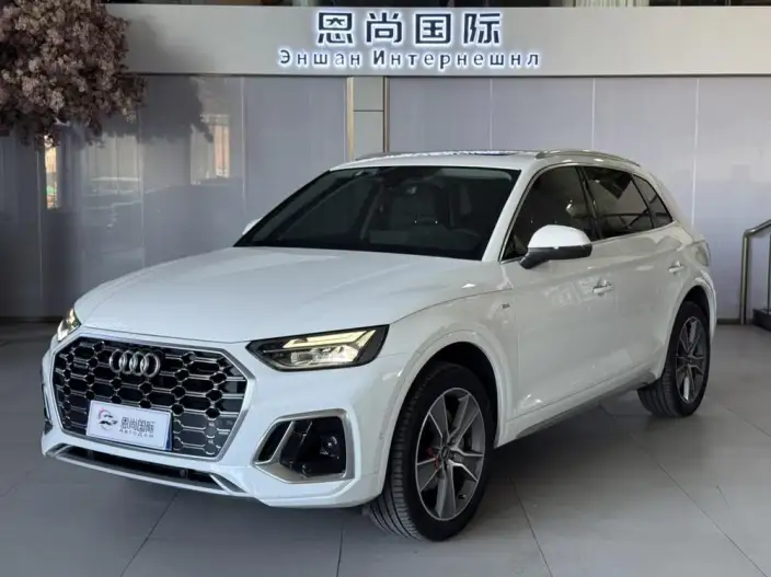 Audi Q5L 2022 Model Facelift 45T Luxury Dynamic Model – фото 1
