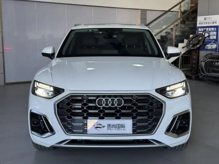 Audi Q5L 2022 Model Facelift 45T Luxury Dynamic Model – фото 2