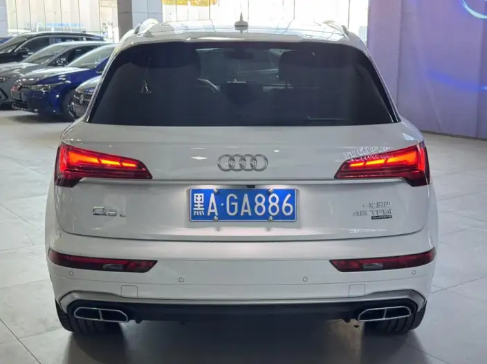 Audi Q5L 2022 Model Facelift 45T Luxury Dynamic Model – фото 3