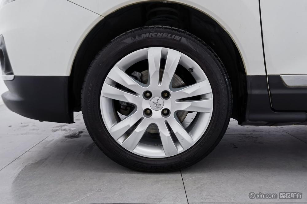 Peugeot 3008 2015 2.0L Automatic Classic – фото 8