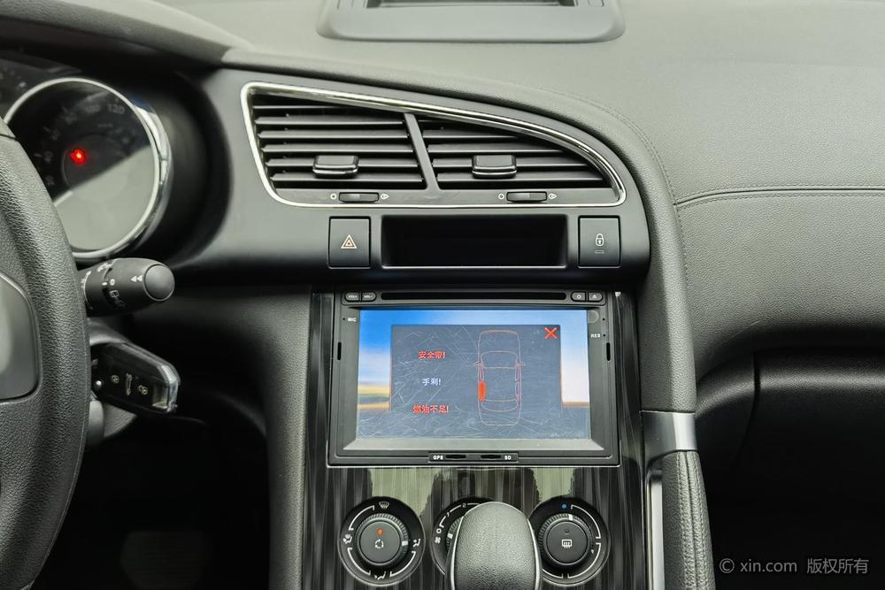 Peugeot 3008 2015 2.0L Automatic Classic – фото 12