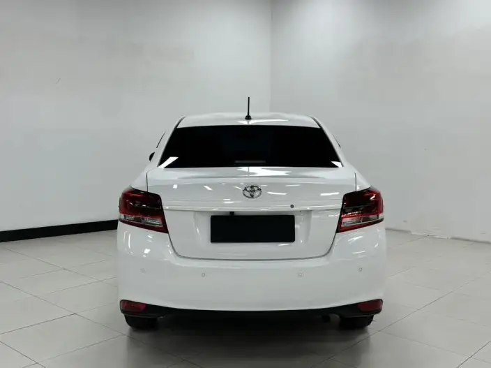 Toyota YARIS L Yaris Sedan 2022 Model 1.5L CVT Leading PLUS Edition – фото 5