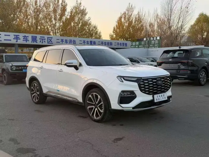 Lingyu 2023 Model EcoBoost 225 7 seat Zun Ling Model 2/2/3