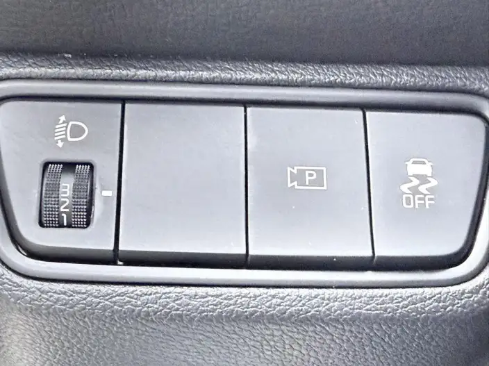 Kia K3 2023 Model 1.5L IVT Deluxe Edition – фото 10