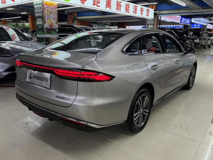 Geely Star Edition 6 2026 Model EM 125km Tiggo + Edition – фото 6