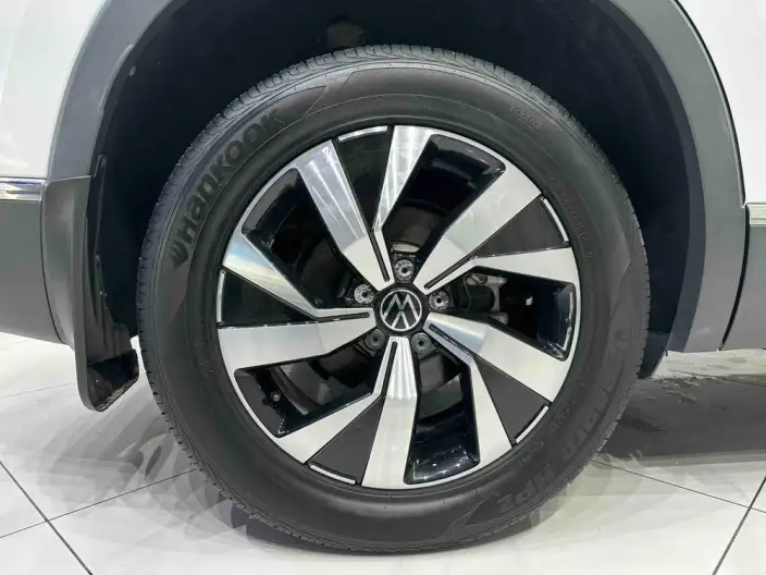 Volkswagen Tayron 2022 Model 280TSI 2WD Luxury Zhilian Edition – фото 7