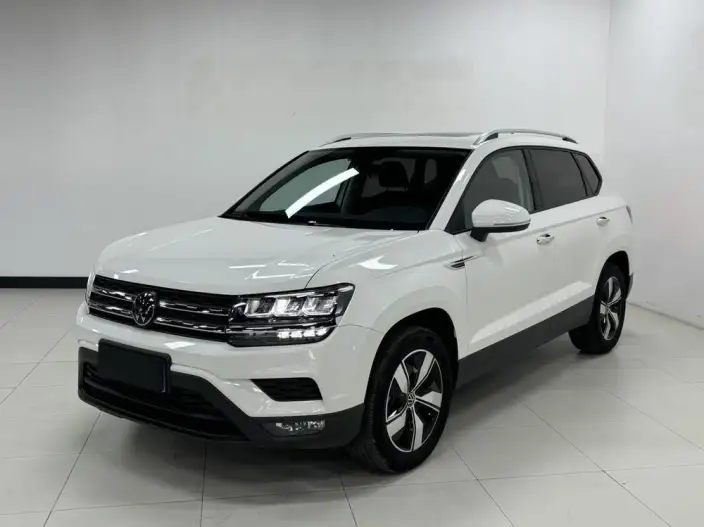 Volkswagen Tharu 2022 Model 280TSI 2WD Deluxe Edition – фото 1