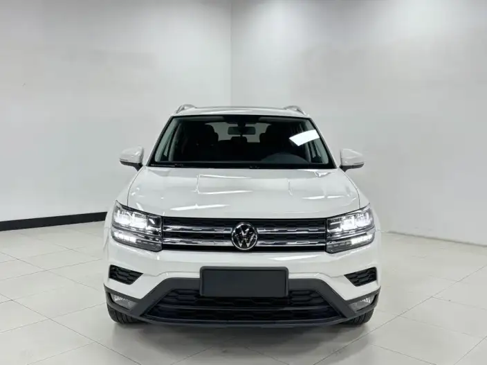Volkswagen Tharu 2022 Model 280TSI 2WD Deluxe Edition – фото 2