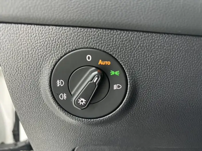 Volkswagen Tharu 2022 Model 280TSI 2WD Deluxe Edition – фото 8
