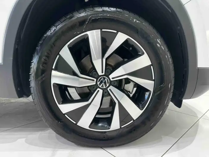 Volkswagen Tayron 2022 Model 280TSI 2WD Luxury Zhilian Edition – фото 7