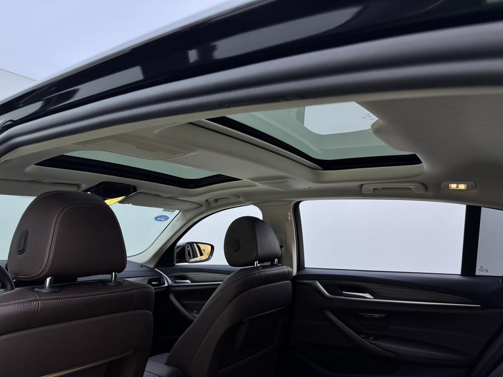 BMW 5 Series PHEV Модель 2019 года 530Le Luxury Set – фото 29