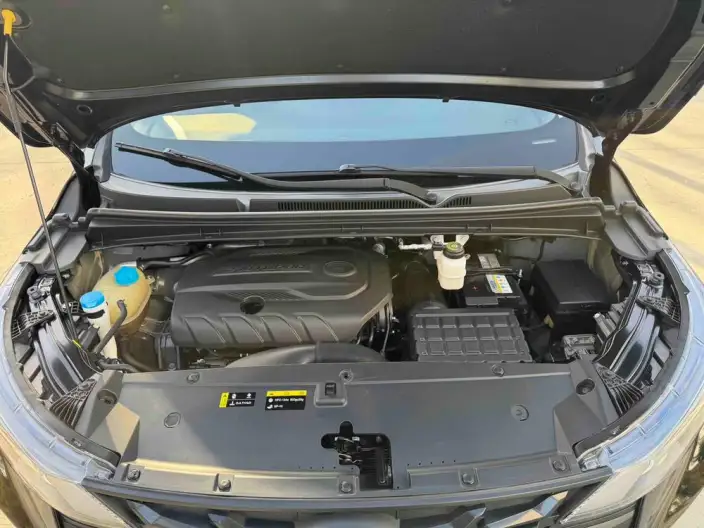 GAC Trumpchi M6 2021 Model 270T Automatic Deluxe Edition 7 seat – фото 9