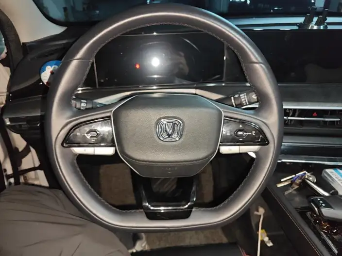 Changan Eado 2022 Model PLUS Blue whale NE 1.4T GDI DCT Noble Model – фото 7