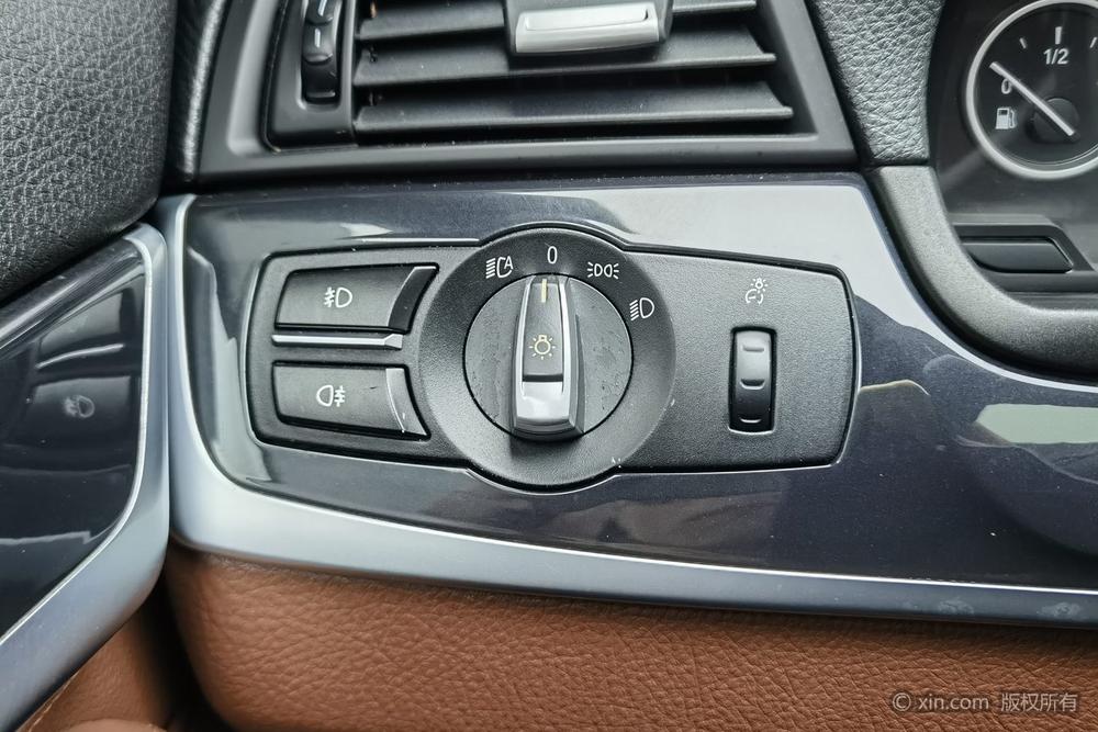 BMW 5 Series 2014 520Li Elegant – фото 11