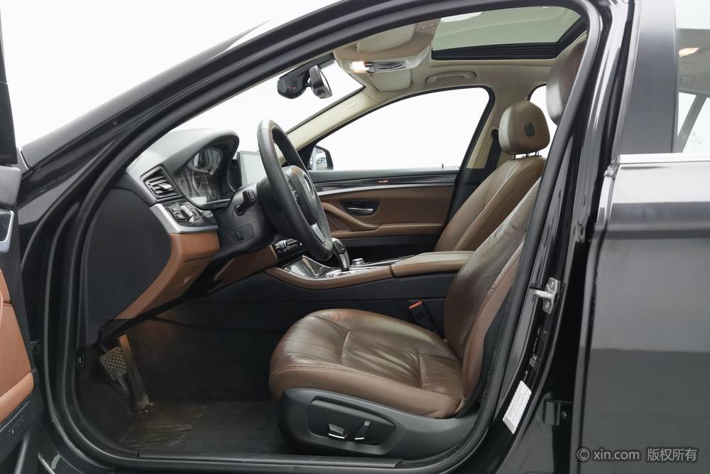 BMW 5 Series 2014 520Li Elegant – фото 16