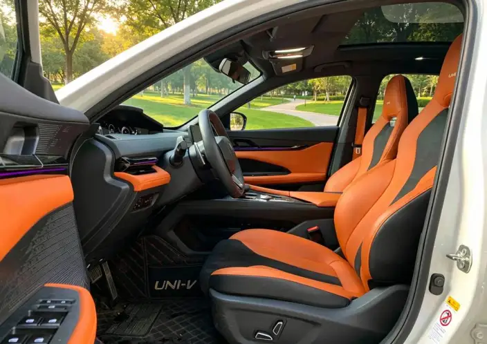 Changan UNI-V 2022 Model 1.5T Sports Edition – фото 8
