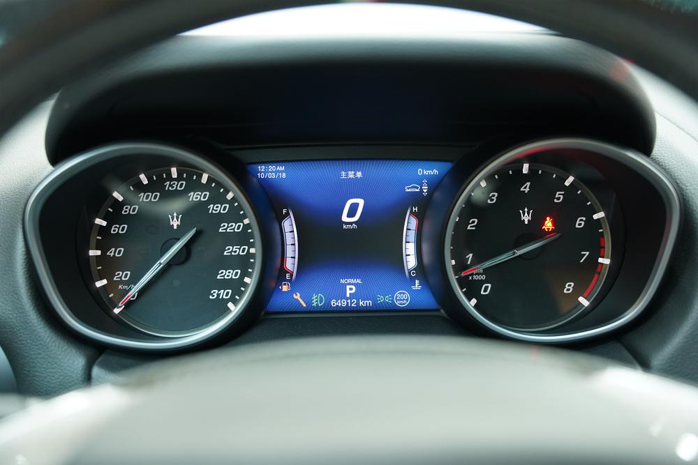 Levante Модель 2019 года 3.0T 350Hp Standard Edition Country VI – фото 13