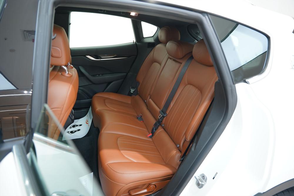 Levante Модель 2019 года 3.0T 350Hp Standard Edition Country VI – фото 18
