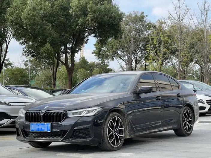 BMW 5 Series Imported 2022 Model 530i M Sports Set – фото 1