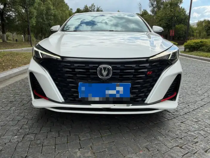 Changan Eado 2023 Model PLUS Changxiang Edition Blue whale NE 1.4T GDI DCT Noble Model – фото 2