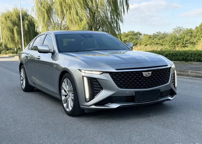 Cadillac CT6 2023 Model 28T Luxury Model – фото 3