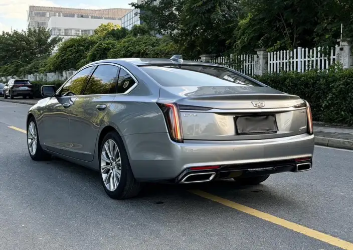 Cadillac CT6 2023 Model 28T Luxury Model – фото 5
